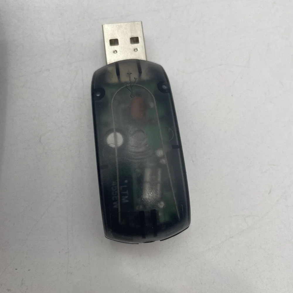 Vintage Targus PAUM005V2 Wireless RF Scroller Mouse With Receiver Dongle &Manual